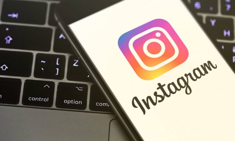 report a message on instagram
