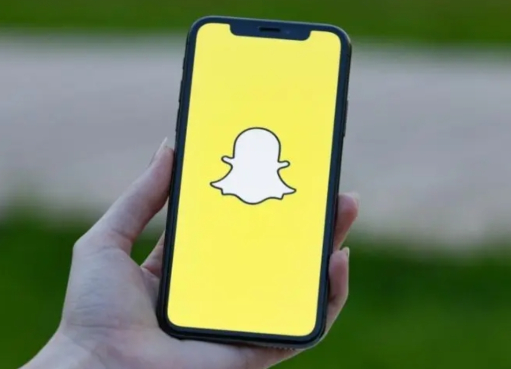Snapchat: 10 Reasons why people love it